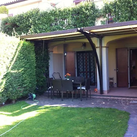 La Casa D'angolo Дом отдыха *